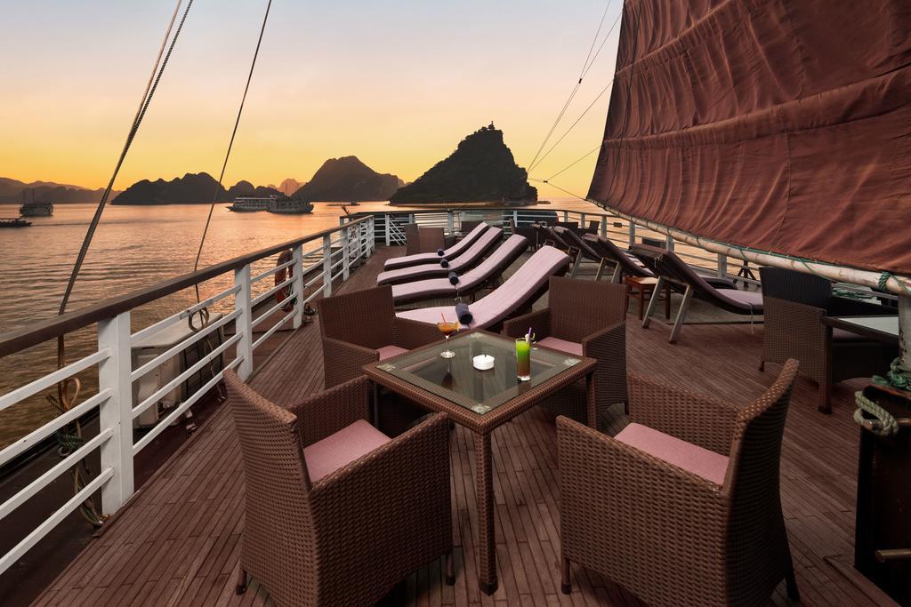 Hotel Halong Glory Legend Cruise Ha Long Exteriér fotografie